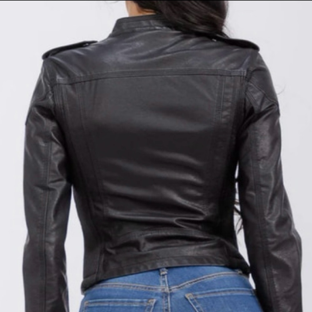 NWT Women's Black Pleather Jacket - Picture 4 of 8